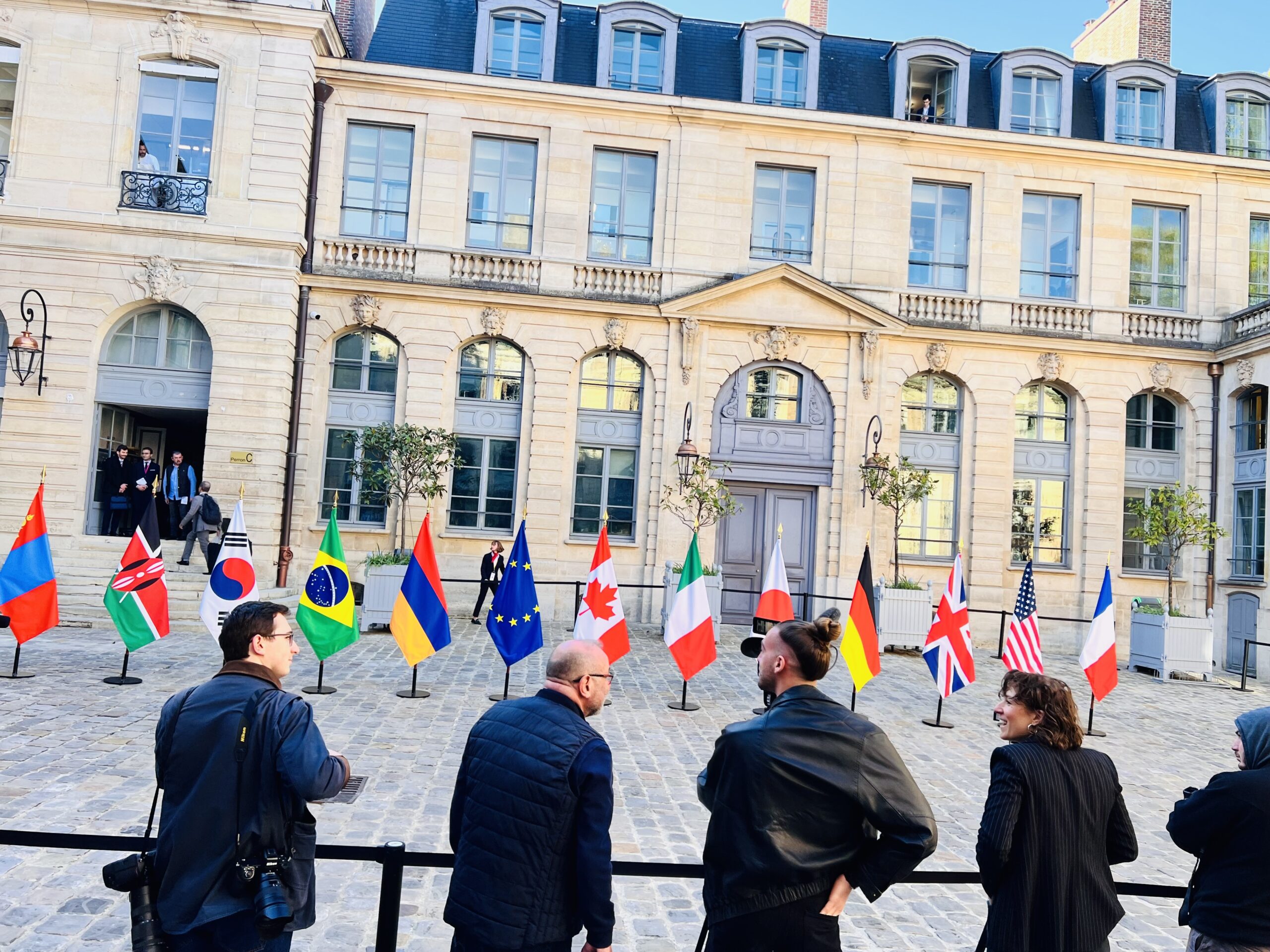 LE G7 SE REUNIT A PARIS POUR PARLER ENVIRONNEMENT